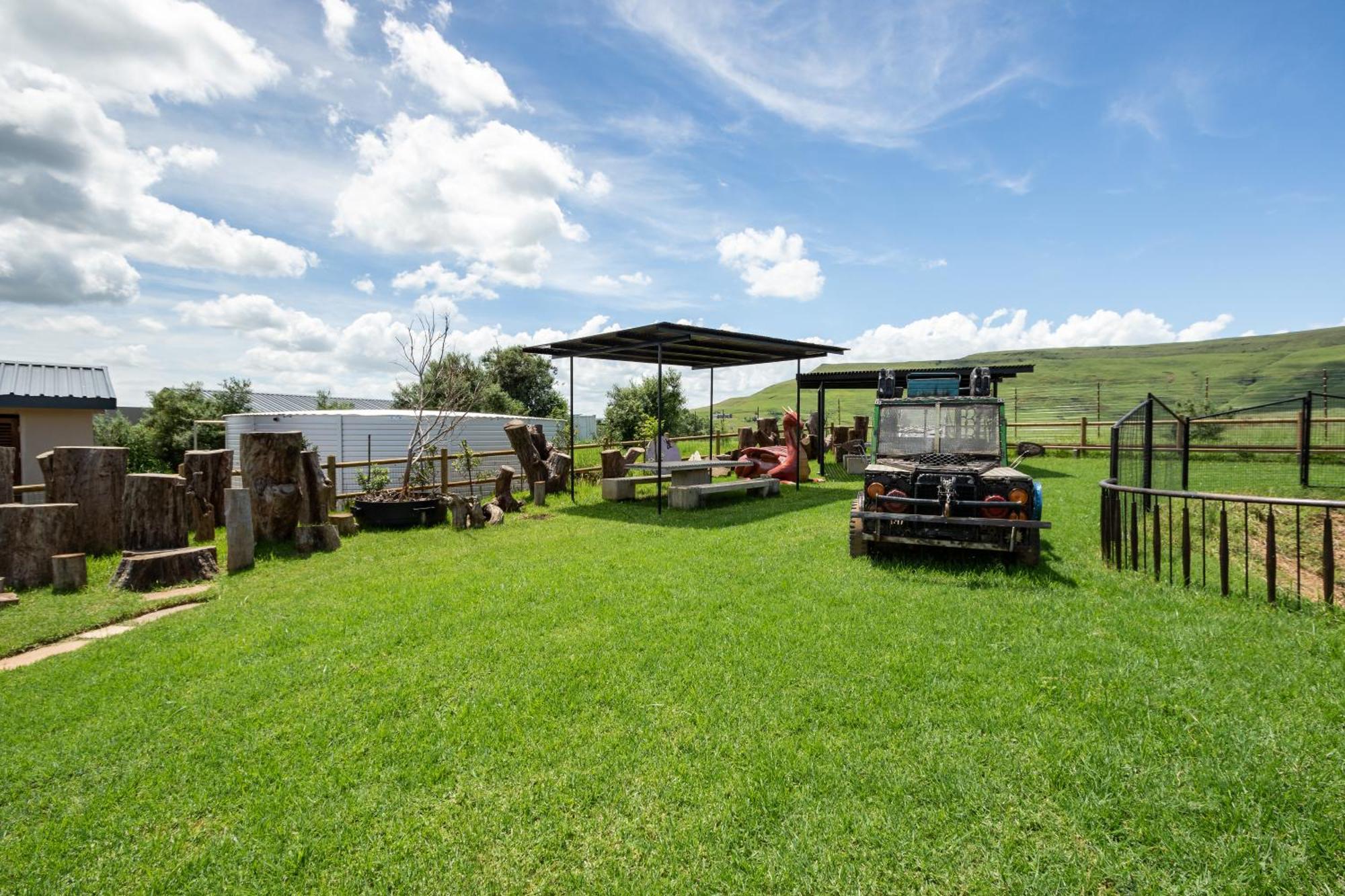 Dragonview Lodge Champagne Valley Luaran gambar