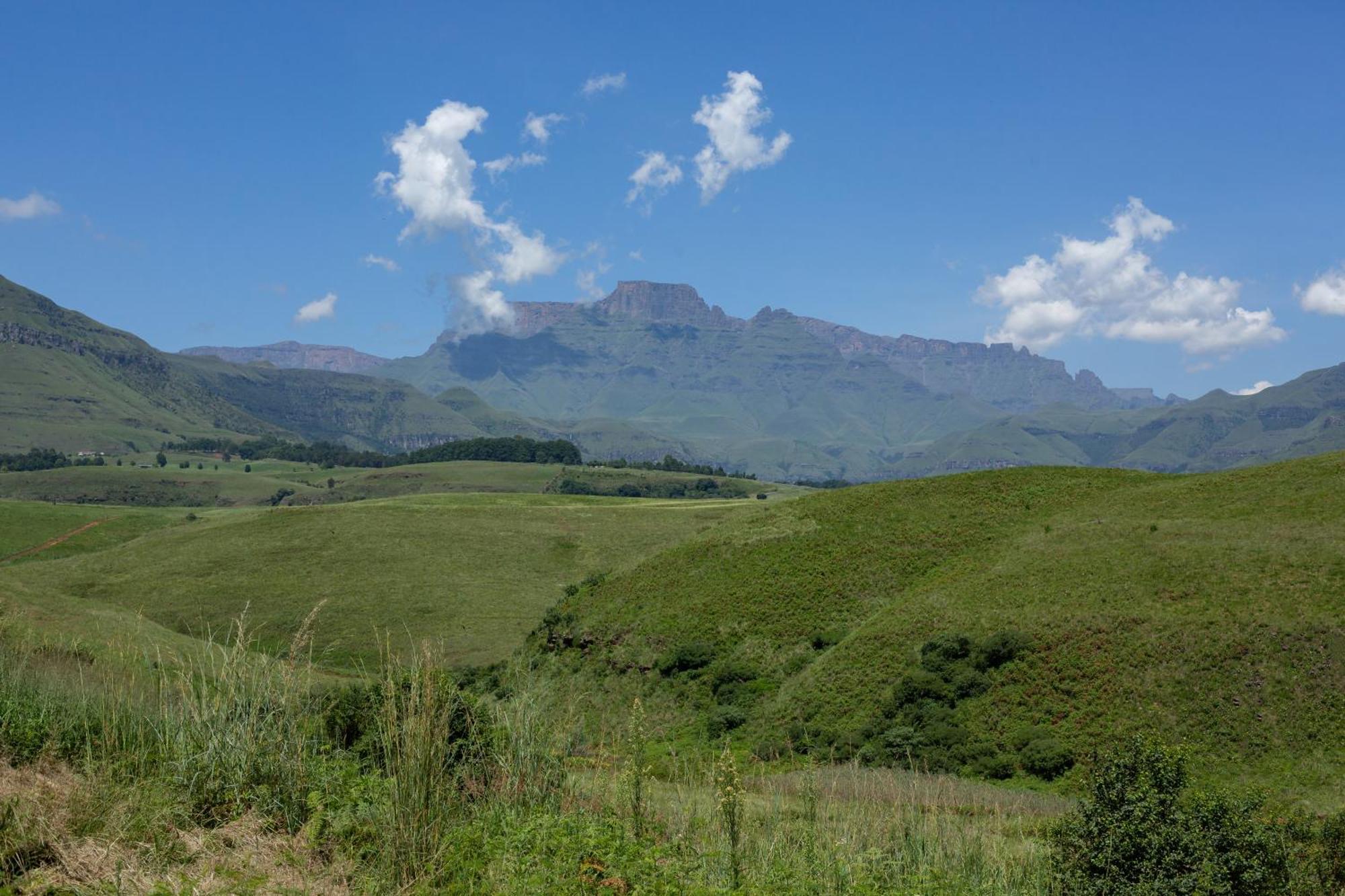 Dragonview Lodge Champagne Valley Luaran gambar