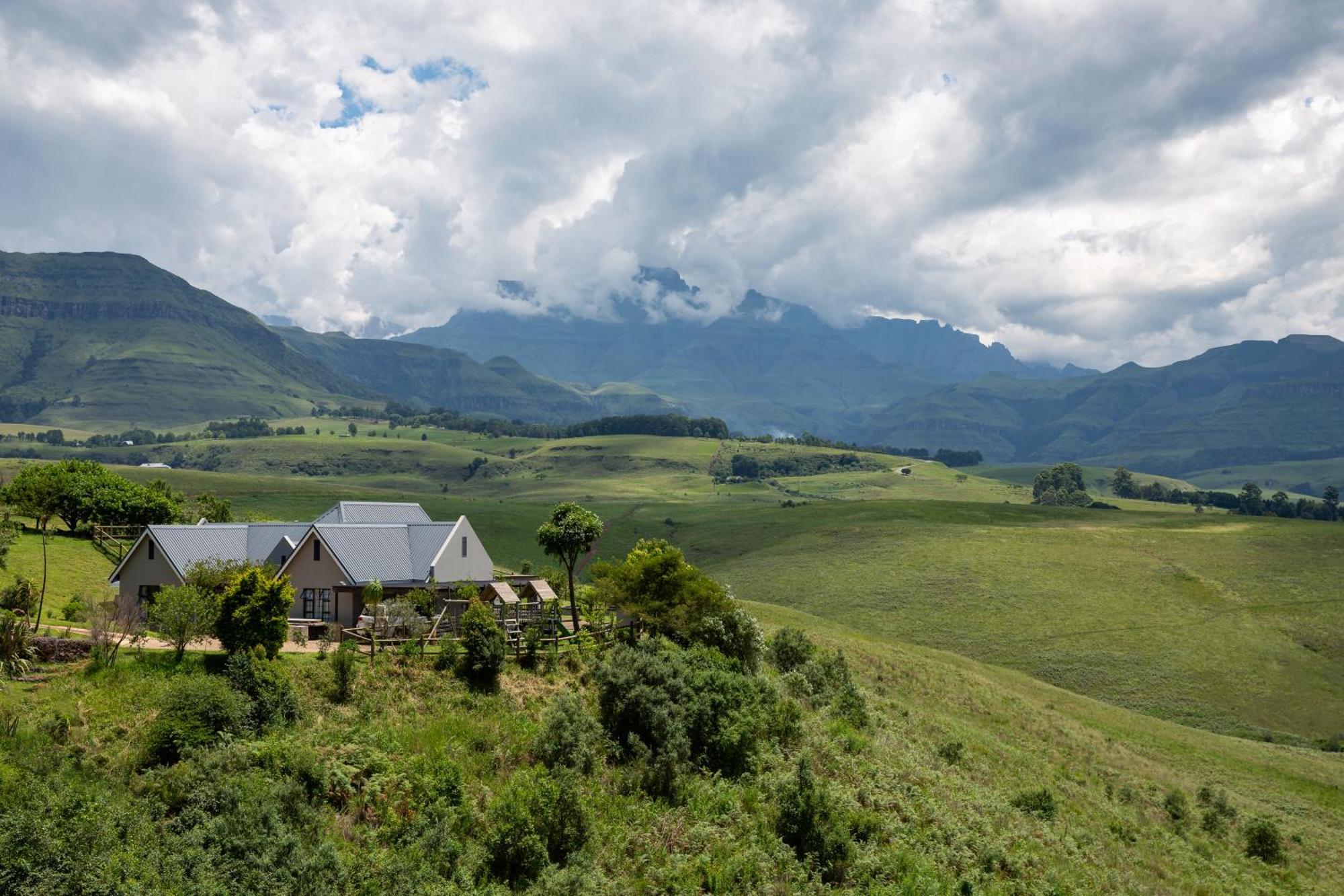 Dragonview Lodge Champagne Valley Luaran gambar