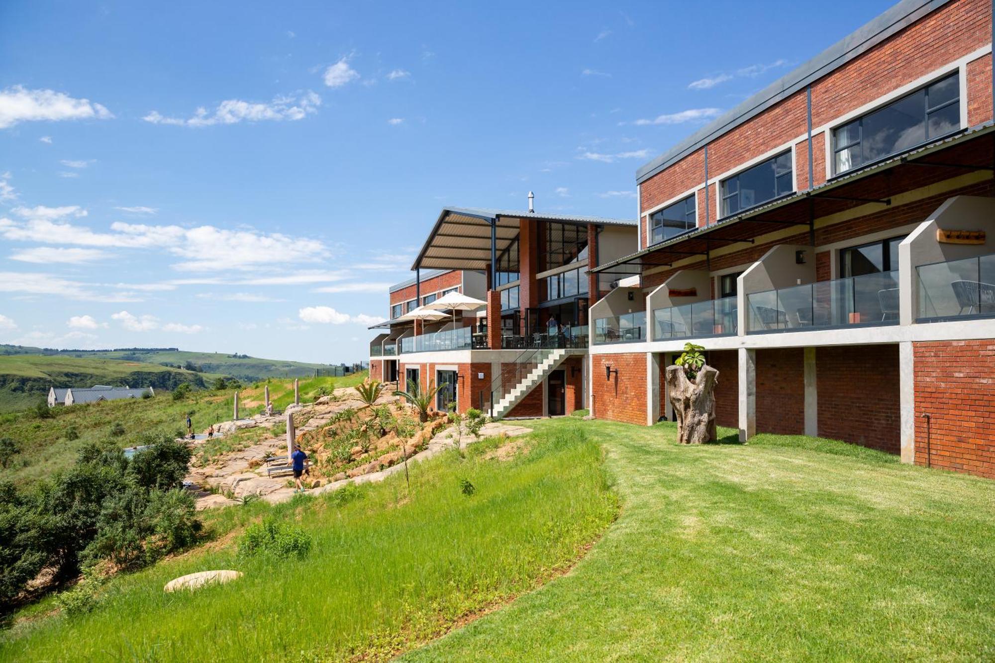 Dragonview Lodge Champagne Valley Luaran gambar